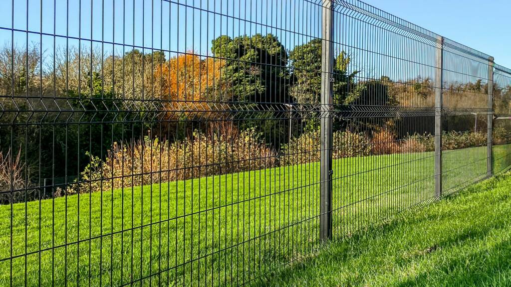 IBEX ECO 1 8 HIGH BLACK 03 lowres